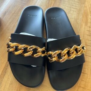 Versace Medusa chain pool slides 39 like new